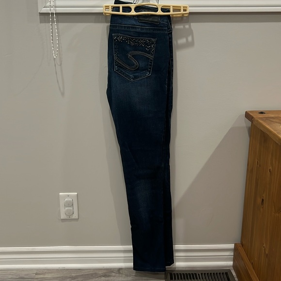 Silver Jeans- Suki, mid rise, super skinny. Size W28/L31. Excellent condition - Picture 2 of 3